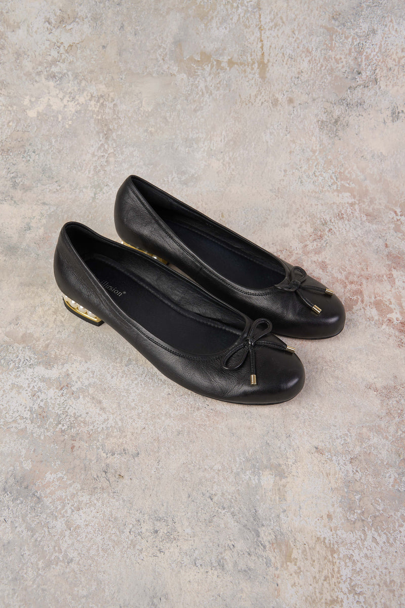 Jolie Pearl Ballet Flat - Black