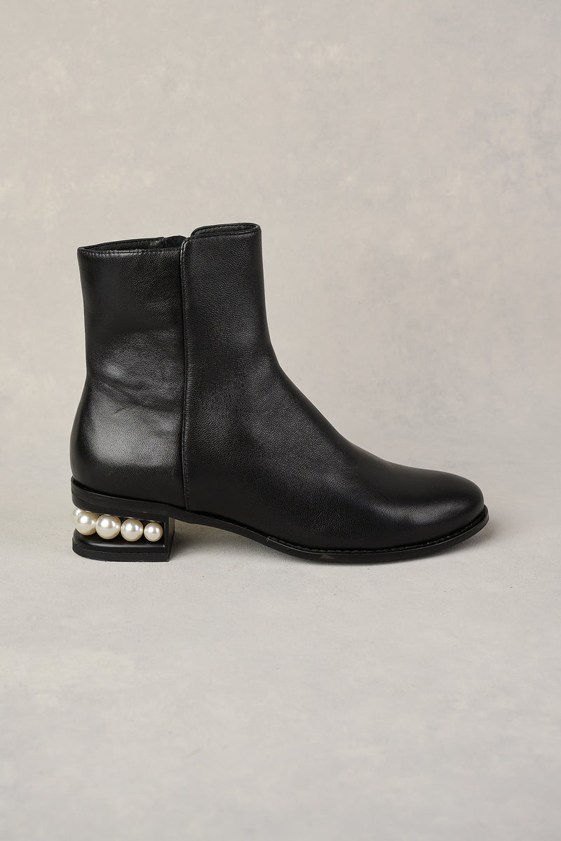 JOLIE PEARL HEEL BOOT - BLACK 