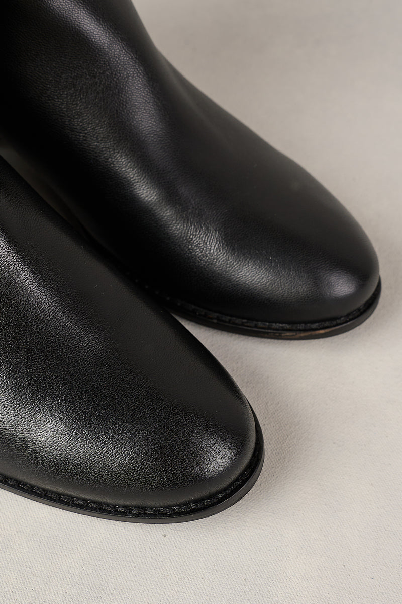 JOLIE PEARL HEEL BOOT - BLACK 