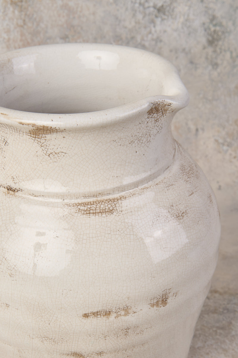 Luna Aged White Urn