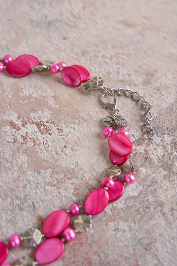 Metalic Rose Shell Necklace