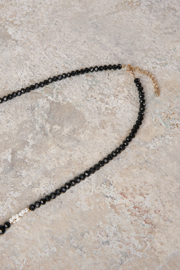 Noir Pearl & Bead Necklace