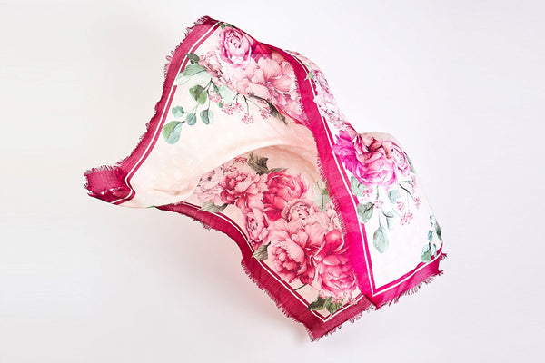 Bon Voyage: An Interview with Catriona Rowntree – Blue Illusion