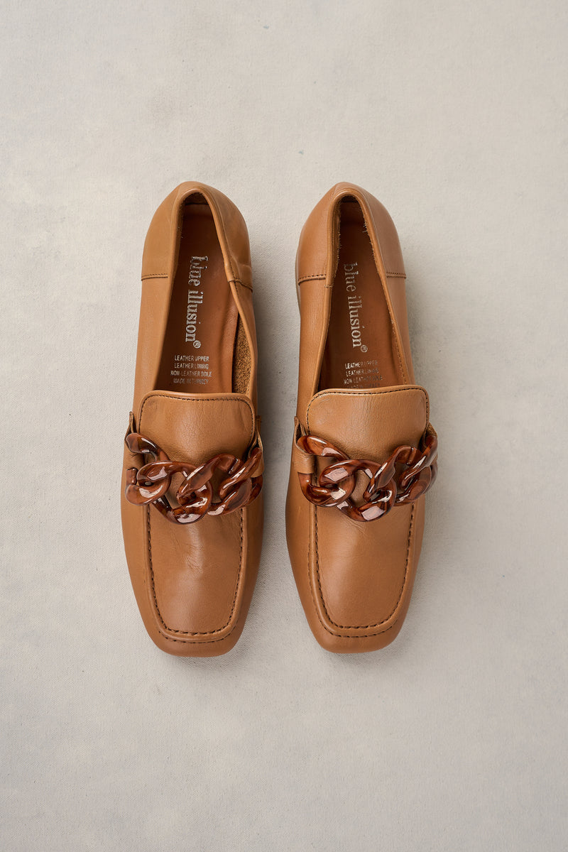 Resin Chain Trim Loafer - Tan