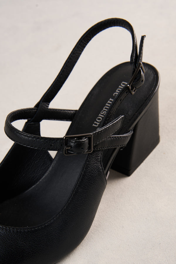 Manon Heel - Black