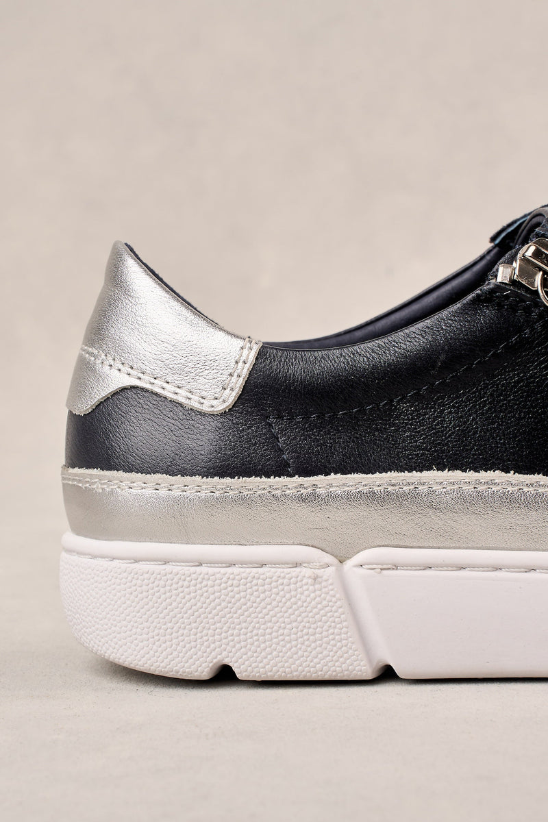 Talina Sneaker - Ink