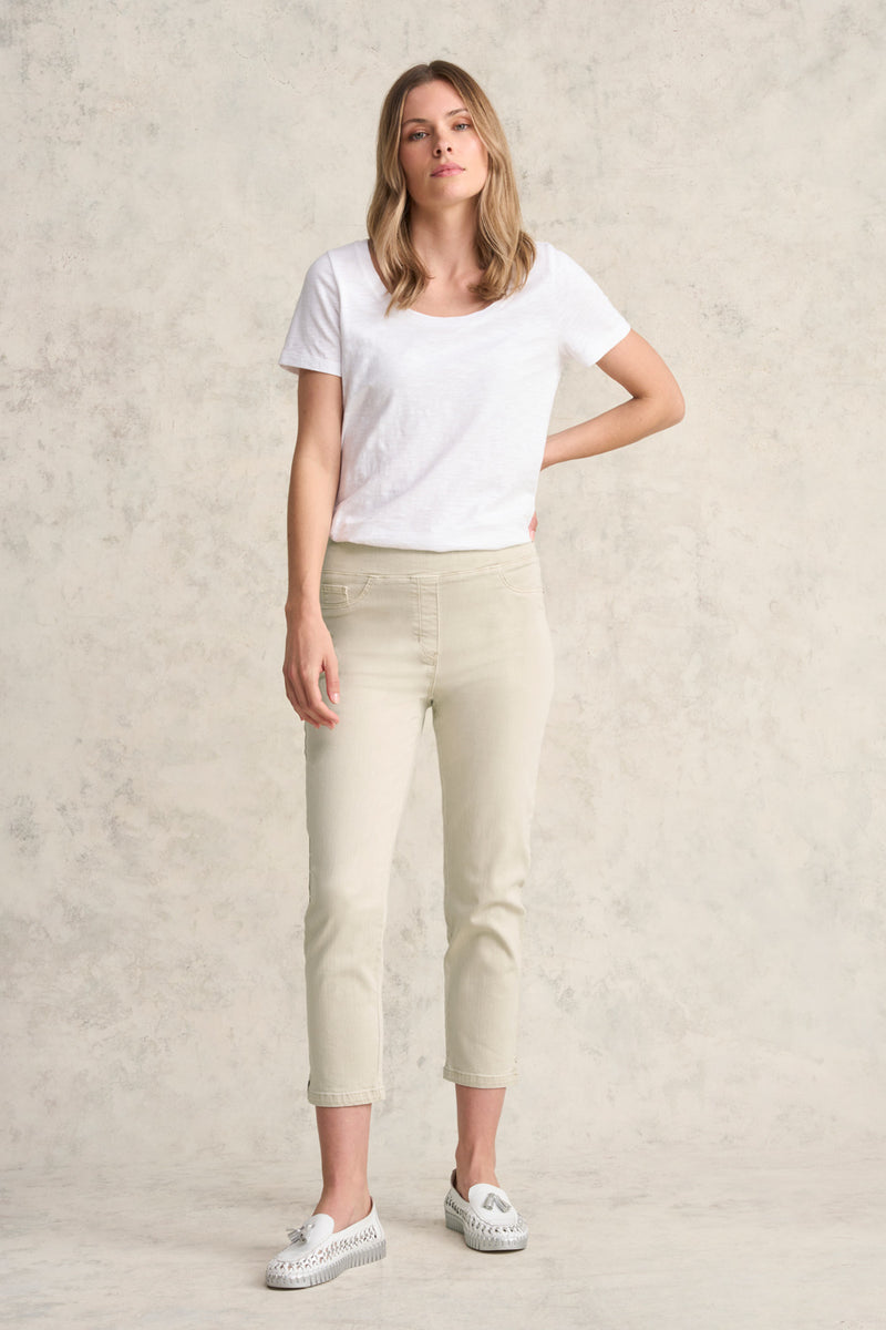 Bengajean Three Quarter Slim Leg - Taupe