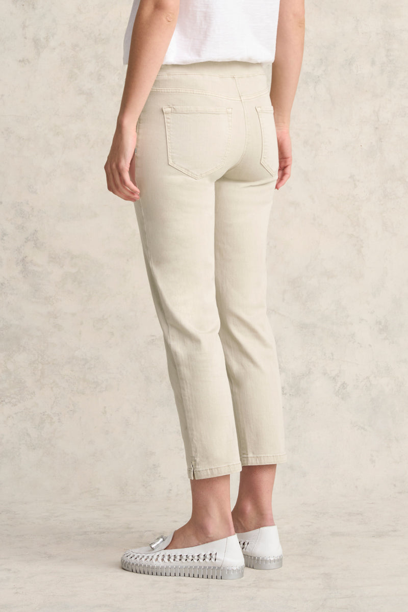 Bengajean Three Quarter Slim Leg - Taupe