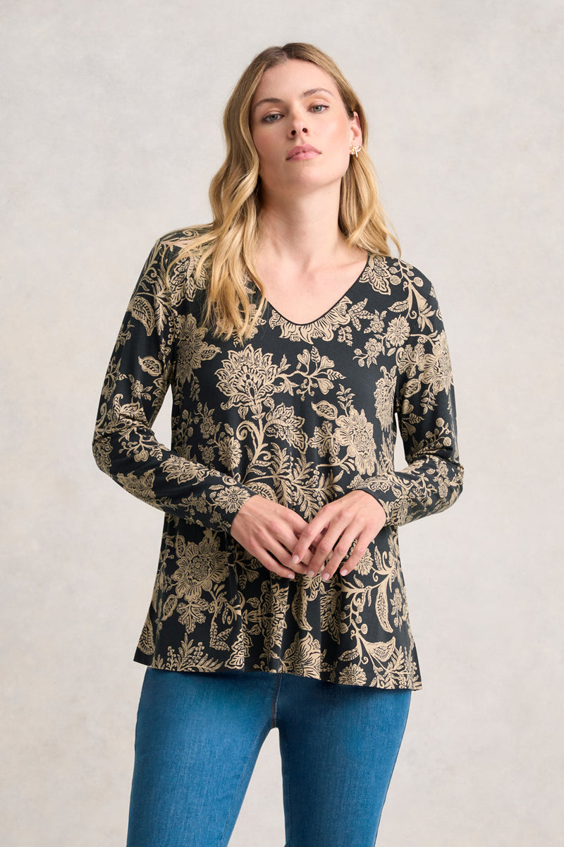 SCOOP NECK RELAXED T-SHIRT - BLACK/STONE PAISLEY