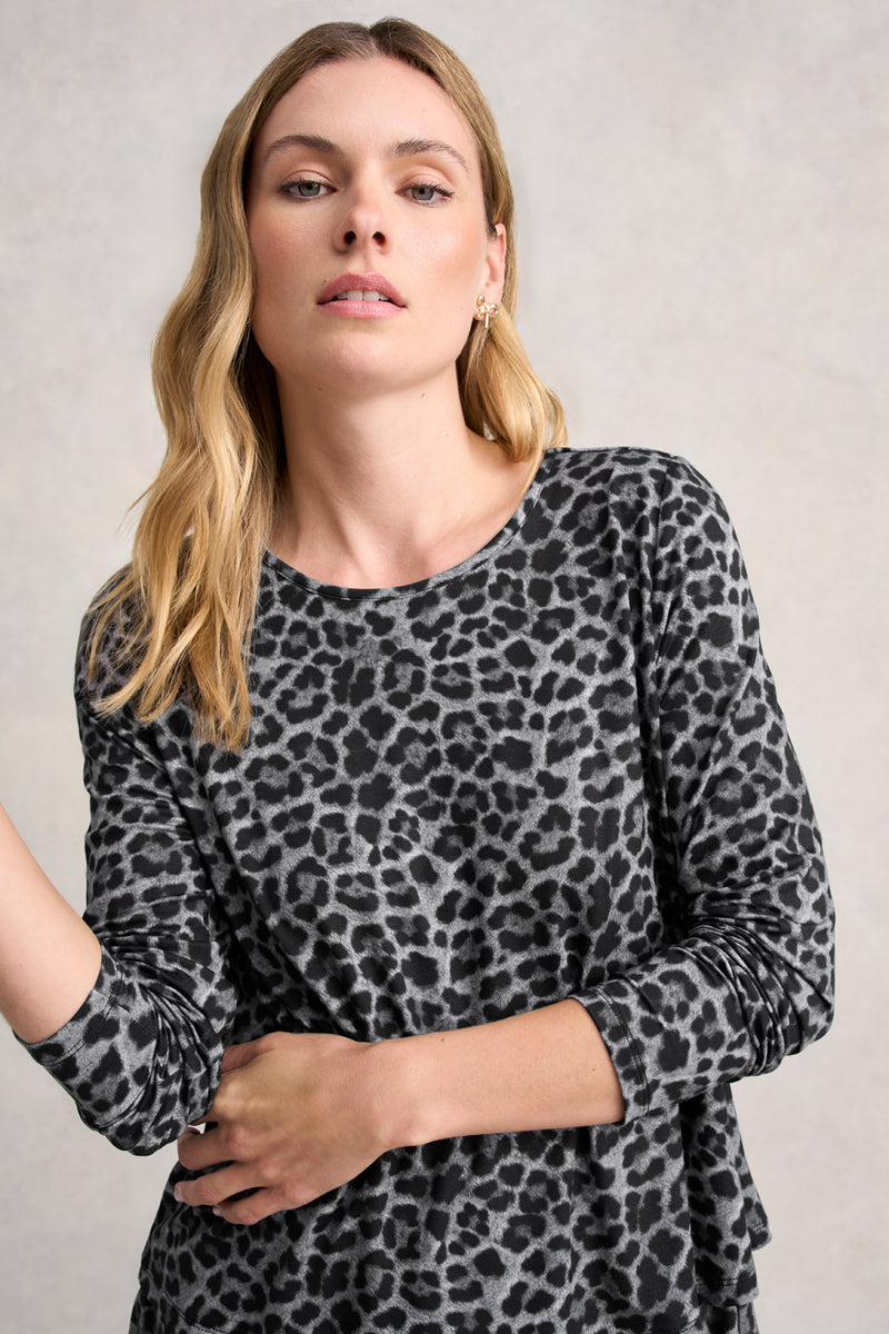 LONG SLEEVE LAYERED TEE - BLACK LEOPARD