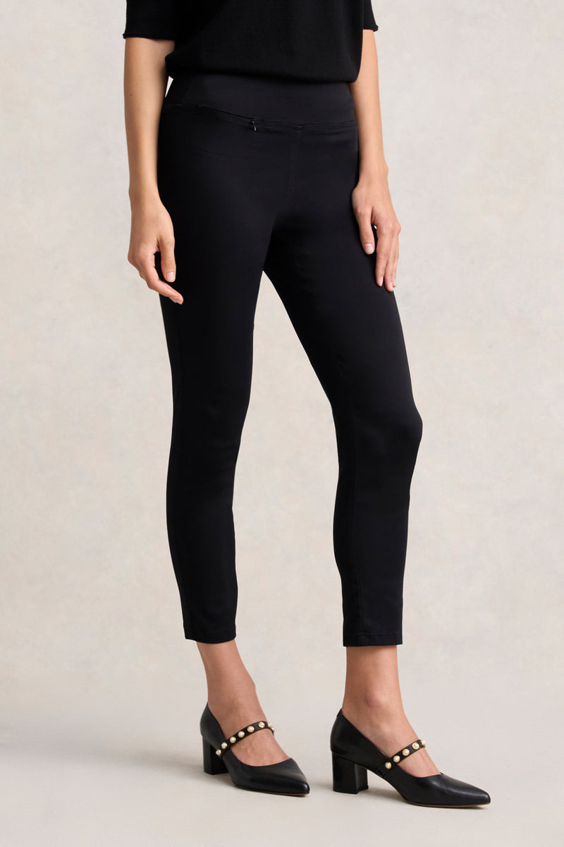 ZIP DETAIL ANKLE LENGTH PANT - JET BLACK