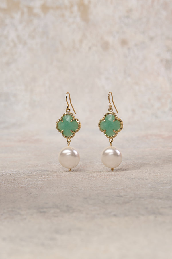 Clover Pearl Earrings