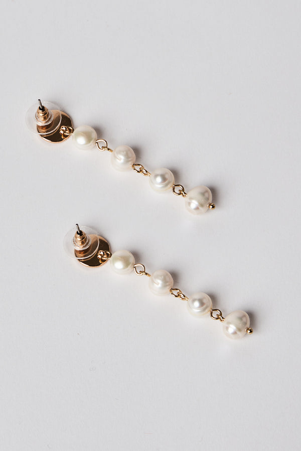 Pearl Link Drop Earring