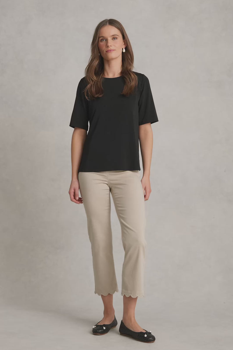 High Twist T-Shirt – Black