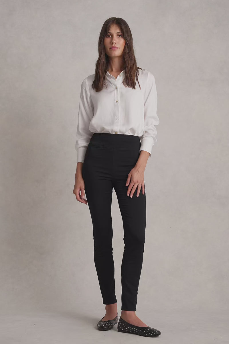 ZIP DETAIL SLIM LEG PANT - JET BLACK 