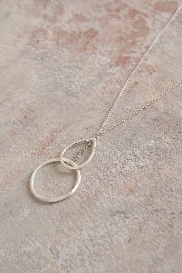 Silver Droplet Pendant Necklace