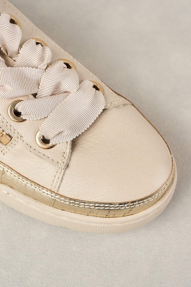 TALINA LEATHER SNEAKER - ALMOND